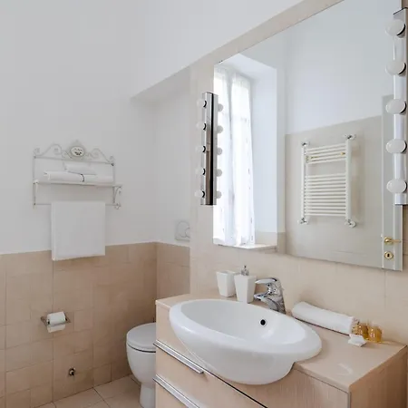 Elegant With Patio At Piazza Navona Lägenhet *