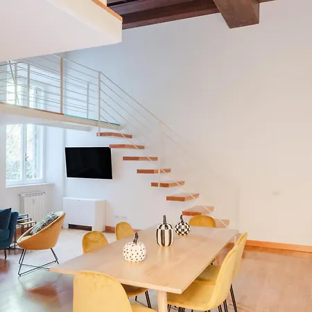 Lägenhet Elegant With Patio At Piazza Navona Rom